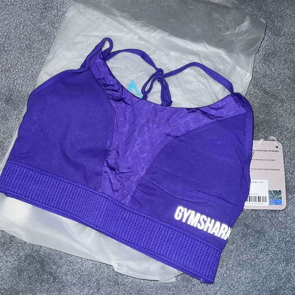 NEW!! GYMSHARK WOMENS
GEO MESH SPORTS BRA - Picture 3 of 4